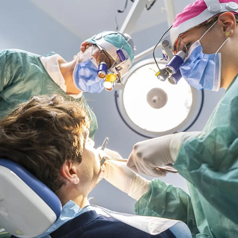 What is dental surgery? Types of dental surgery and the reason for each