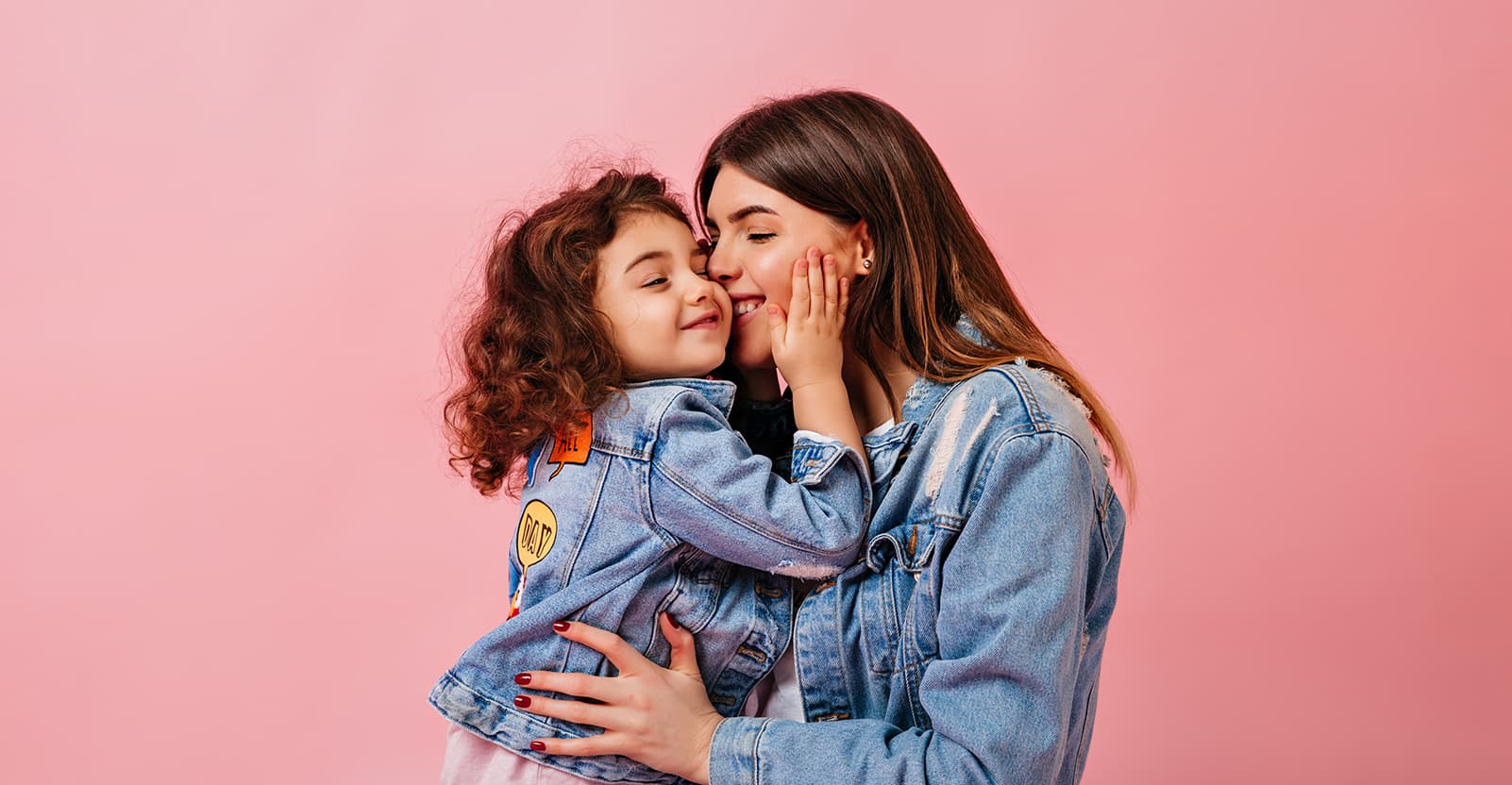 The birth of a mother: a psychological evolution - Aramesh Clinic | Serenity Clinic